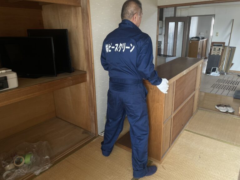 札幌市豊平区で引越しの際に必要無くなった家財の撤去を行いました